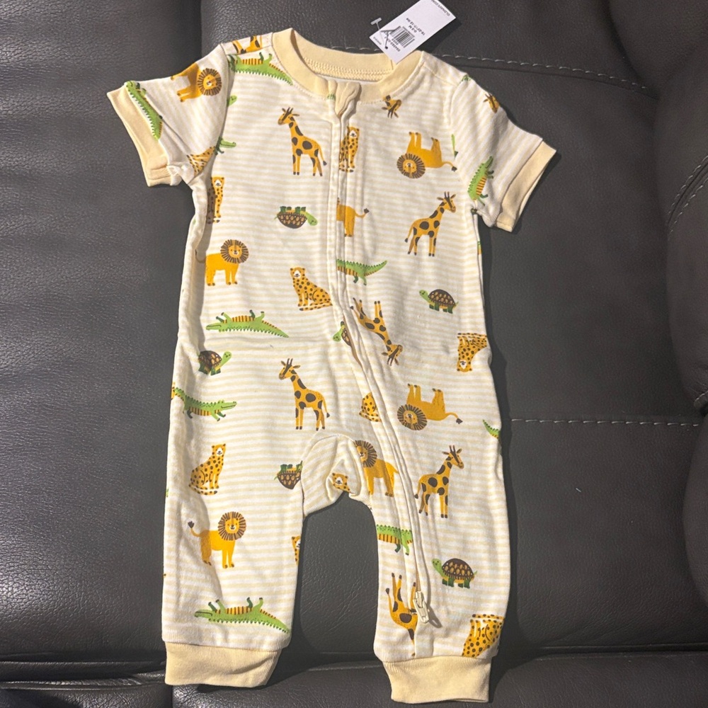Old Navy Cream Safari Animal Print Kids Footie